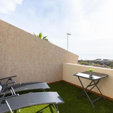 Family Sea View Townhouse 公寓 厄尔梅达诺